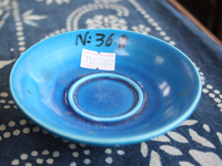 15778002解放时期雍正年制款蓝釉莲瓣纹茶盏托